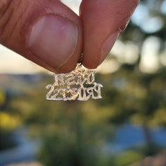 14K or 18K Gold Irish Princess Pendant