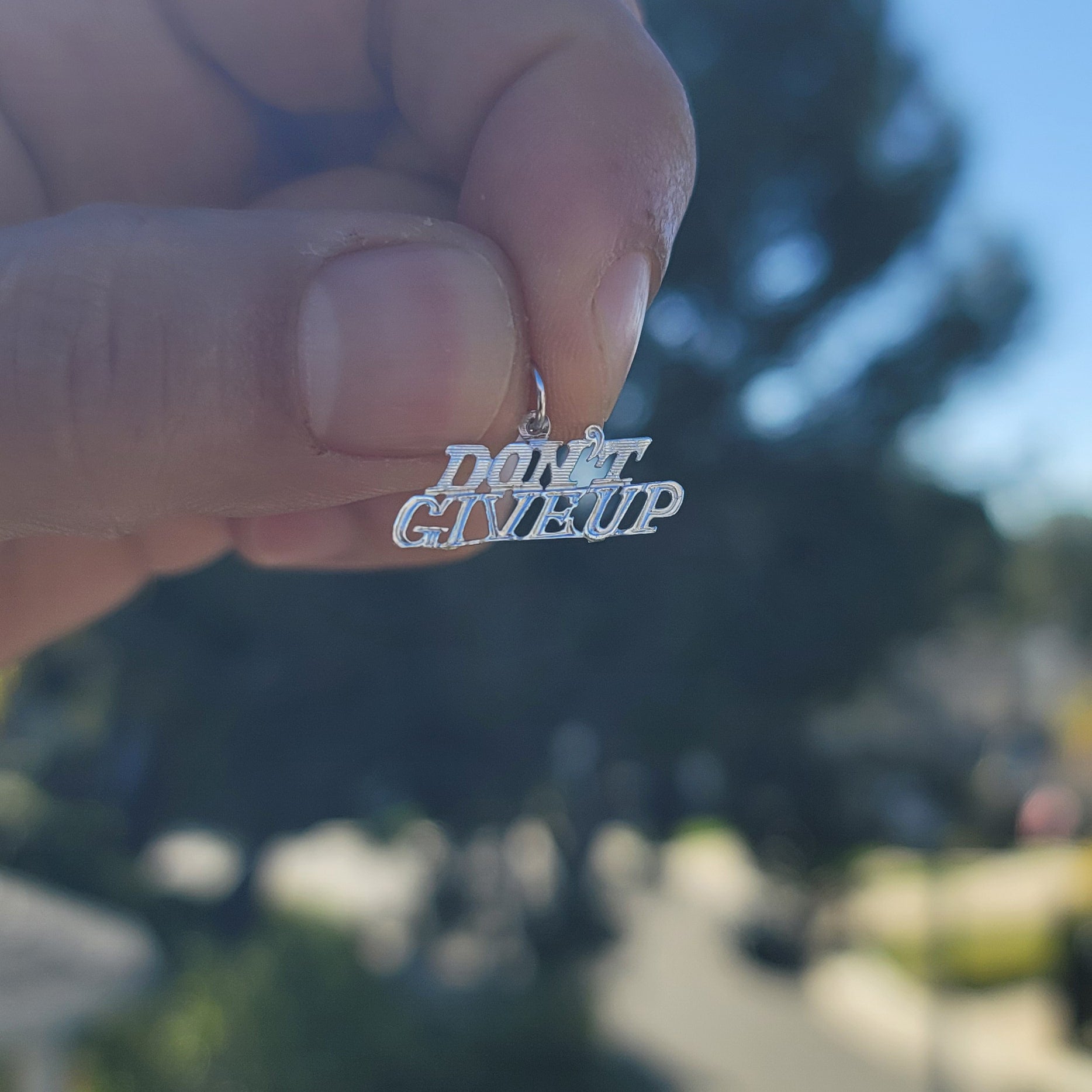 14K or 18K Gold Don't Give Up Saying Pendant