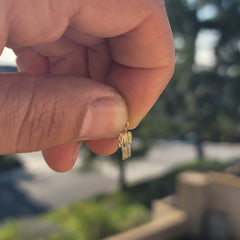 Anhänger mit Spruch „Spoiled Brat“ aus 14-karätigem oder 18-karätigem Gold