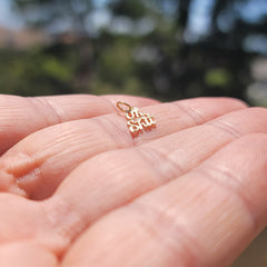 Anhänger mit „Oh Shit“-Spruch aus 14 Karat oder 18 Karat Gold