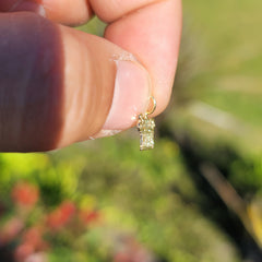 Anhänger mit Spruch „Spoiled Bitch“ aus 14 Karat oder 18 Karat Gold