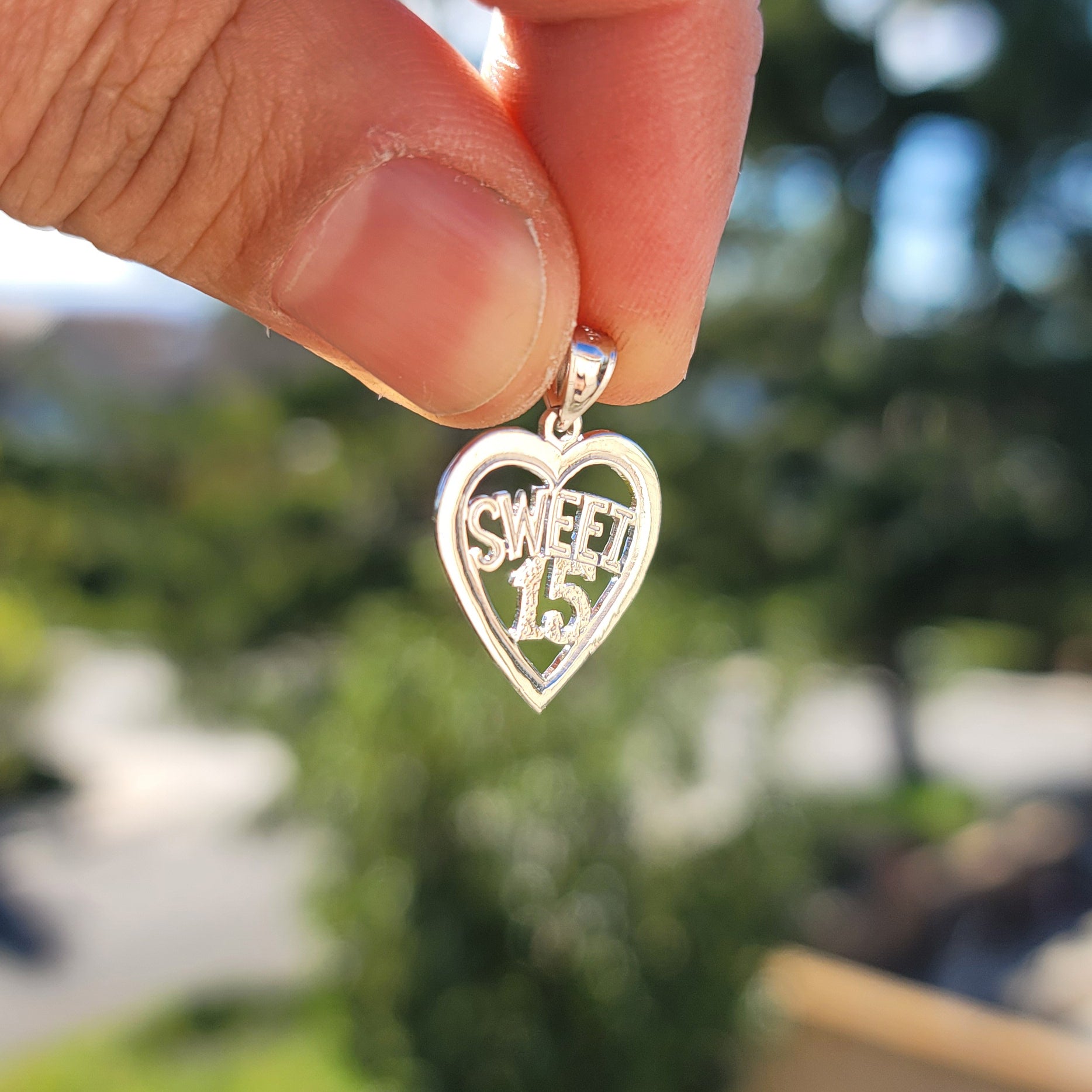 14K or 18K Gold Sweet 15 Pendant