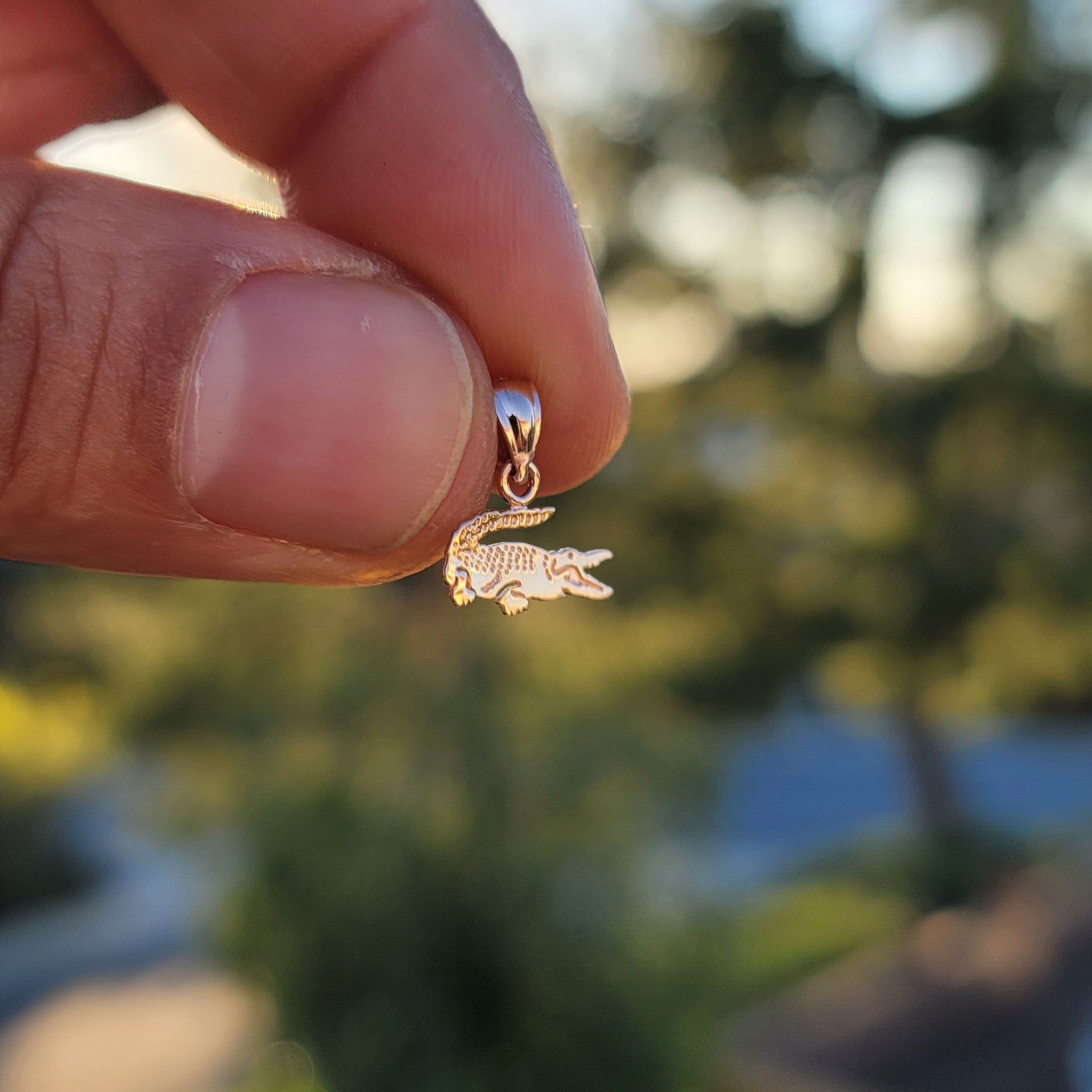 14K or 18K Gold Alligator Pendant