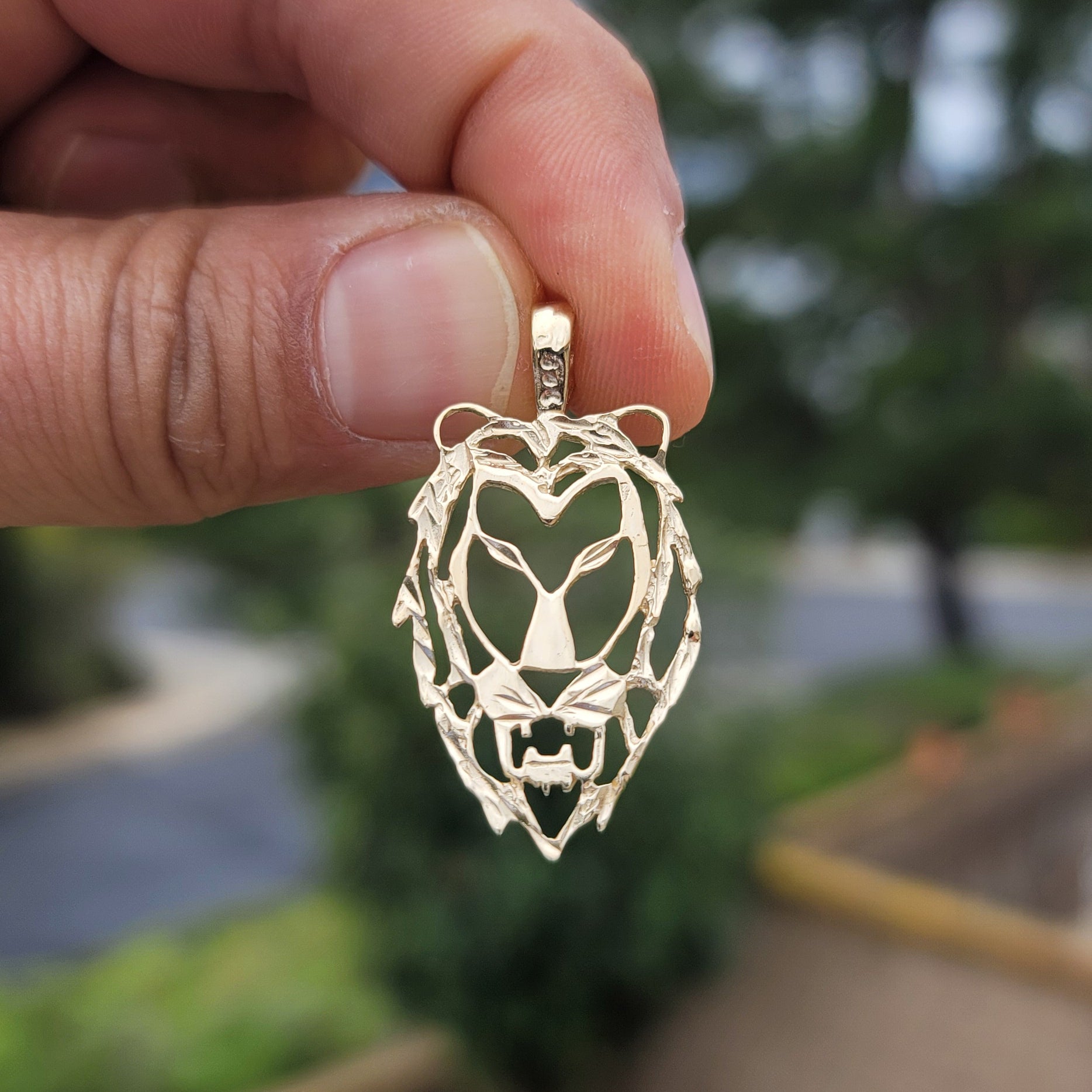 10K, 14K or 18K Gold Lion Head Pendant
