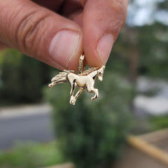 10K, 14K or 18K Gold 3D Horse Pendant