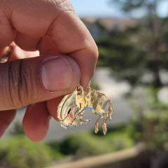 10K, 14K oder 18K Gold Rodeopferd-Anhänger