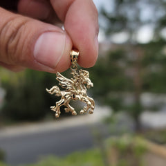 10K, 14K or 18K Gold 3D Pegasus Pendant