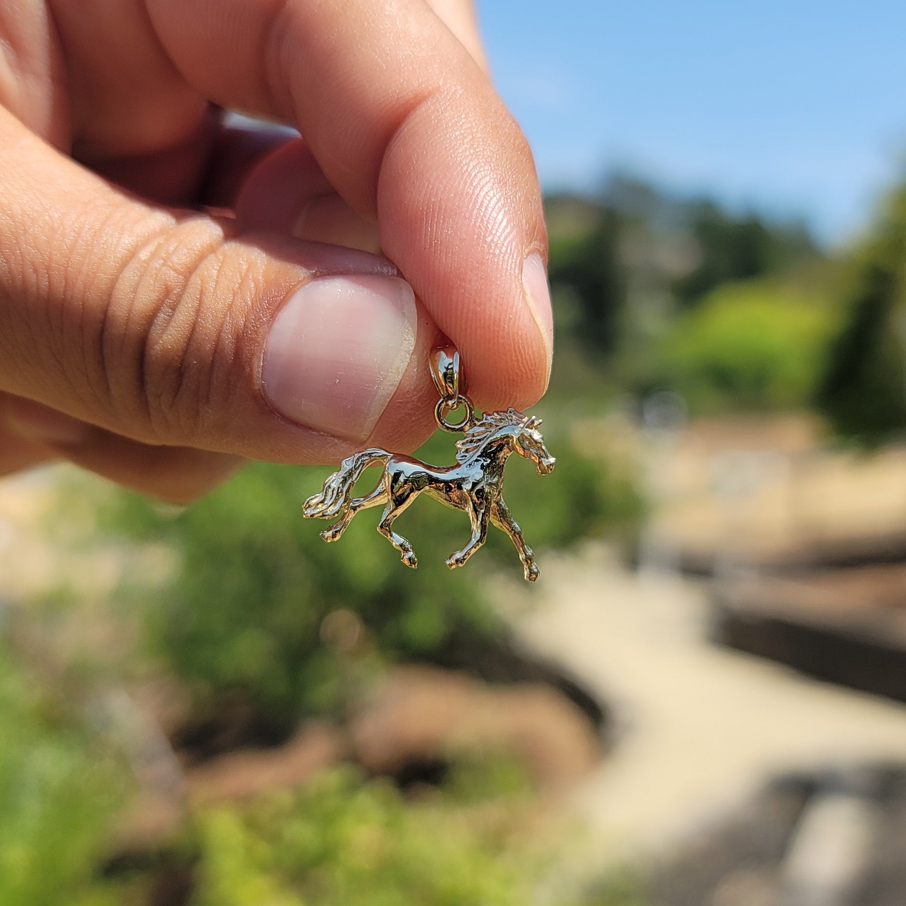 10K, 14K or 18K Gold 3D Mustang Pendant
