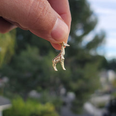 Giraffenanhänger aus 10 Karat, 14 Karat oder 18 Karat Gold