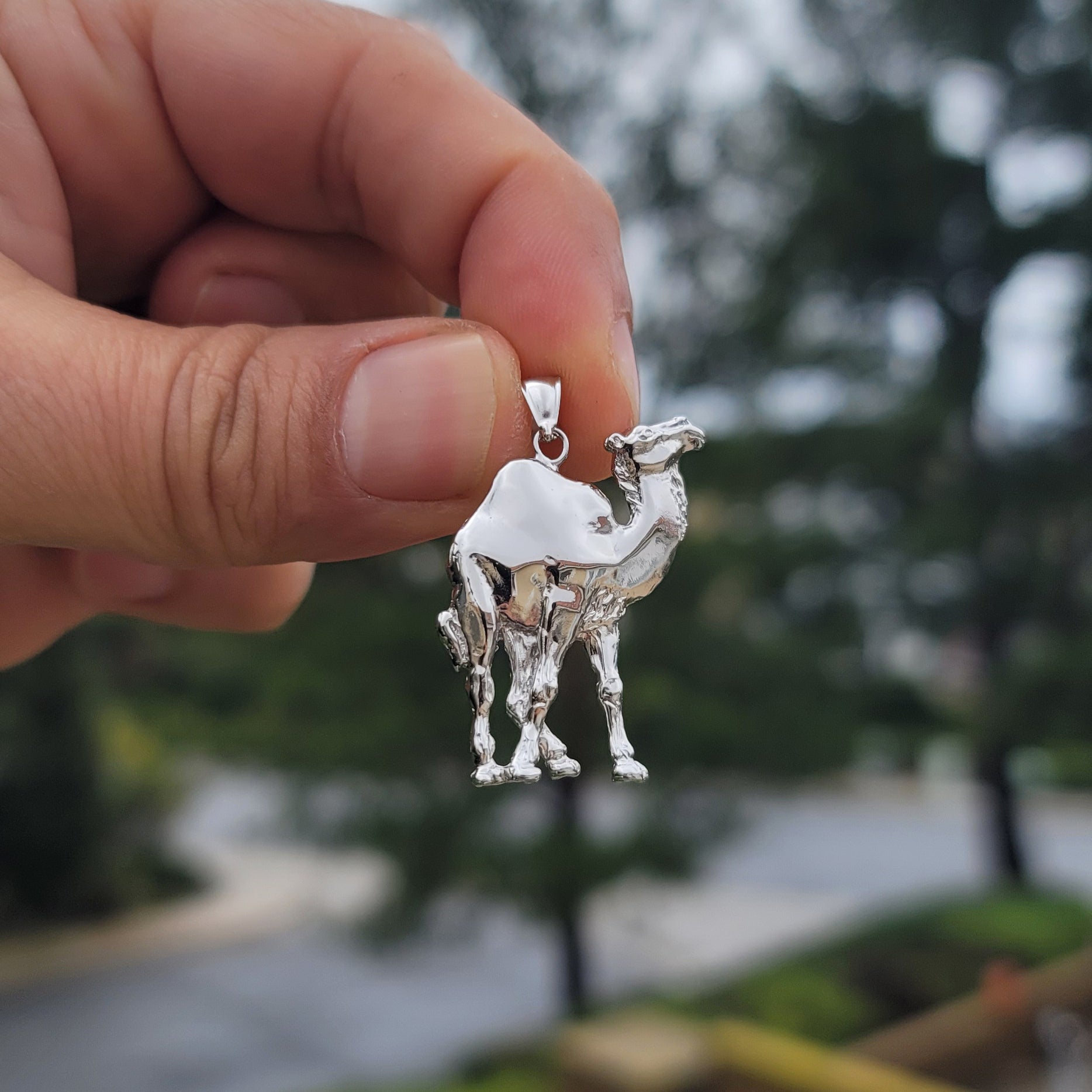 10K, 14K or 18K Gold Camel Pendant
