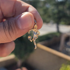 Fußballspieler-Anhänger aus 14 Karat oder 18 Karat Gold