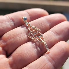14K or 18K Gold Runner Pendant