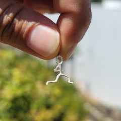 14K oder 18K Gold Läufer Anhänger