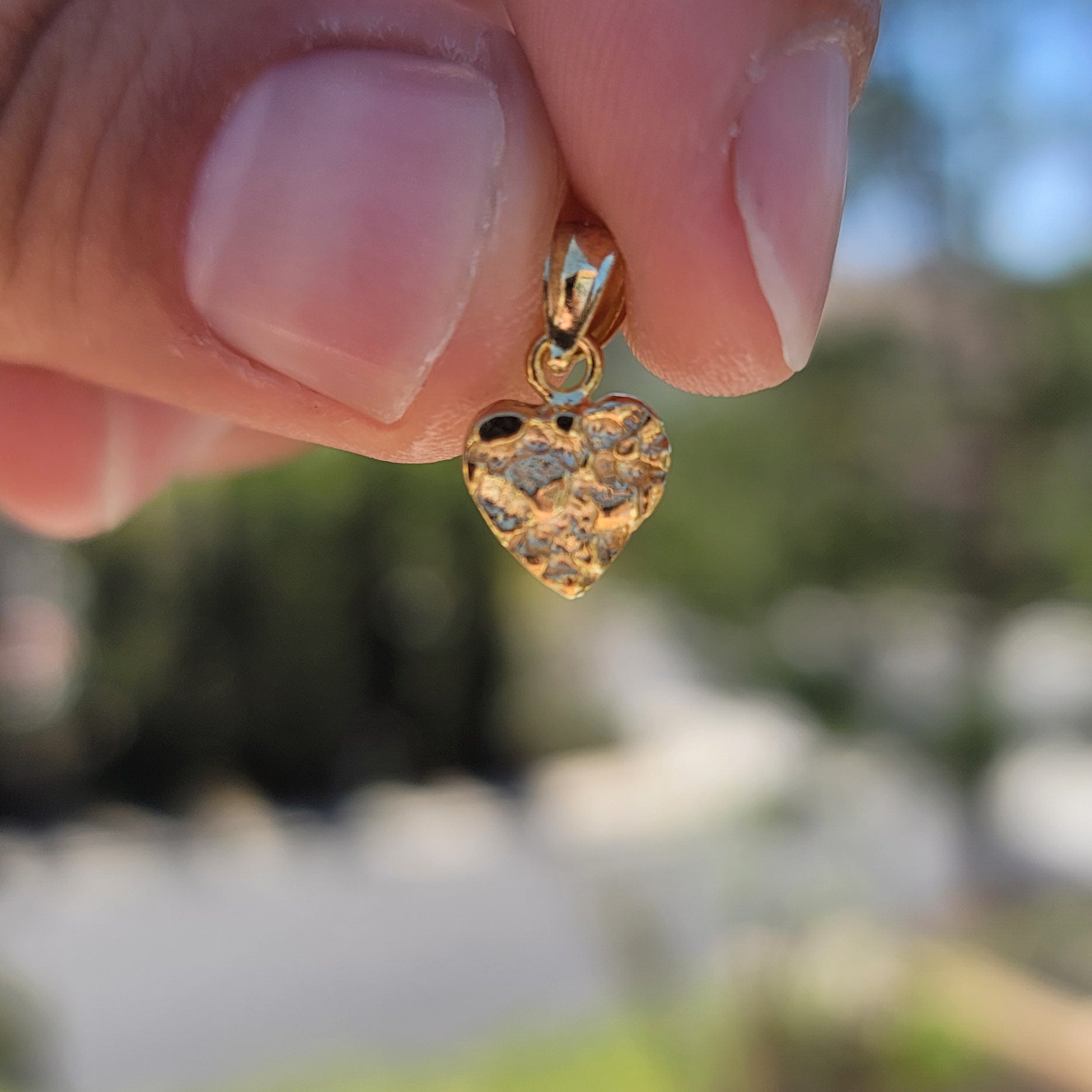 14K or 18K Gold Nugget Heart Pendant