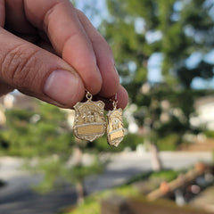Anhänger mit Polizeiabzeichen aus 10 Karat, 14 Karat oder 18 Karat Gold