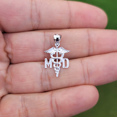 14K oder 18K Gold MD Arzt Anhänger