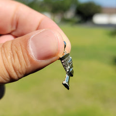 14K or 18K Gold Nefertiti Pendant