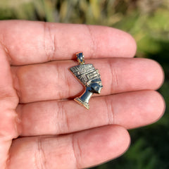 14K or 18K Gold Nefertiti Pendant
