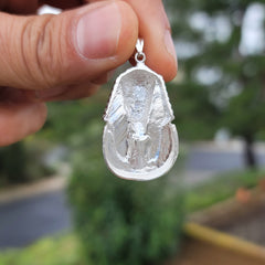 Colgante Rey Tut de oro de 10K, 14K o 18K