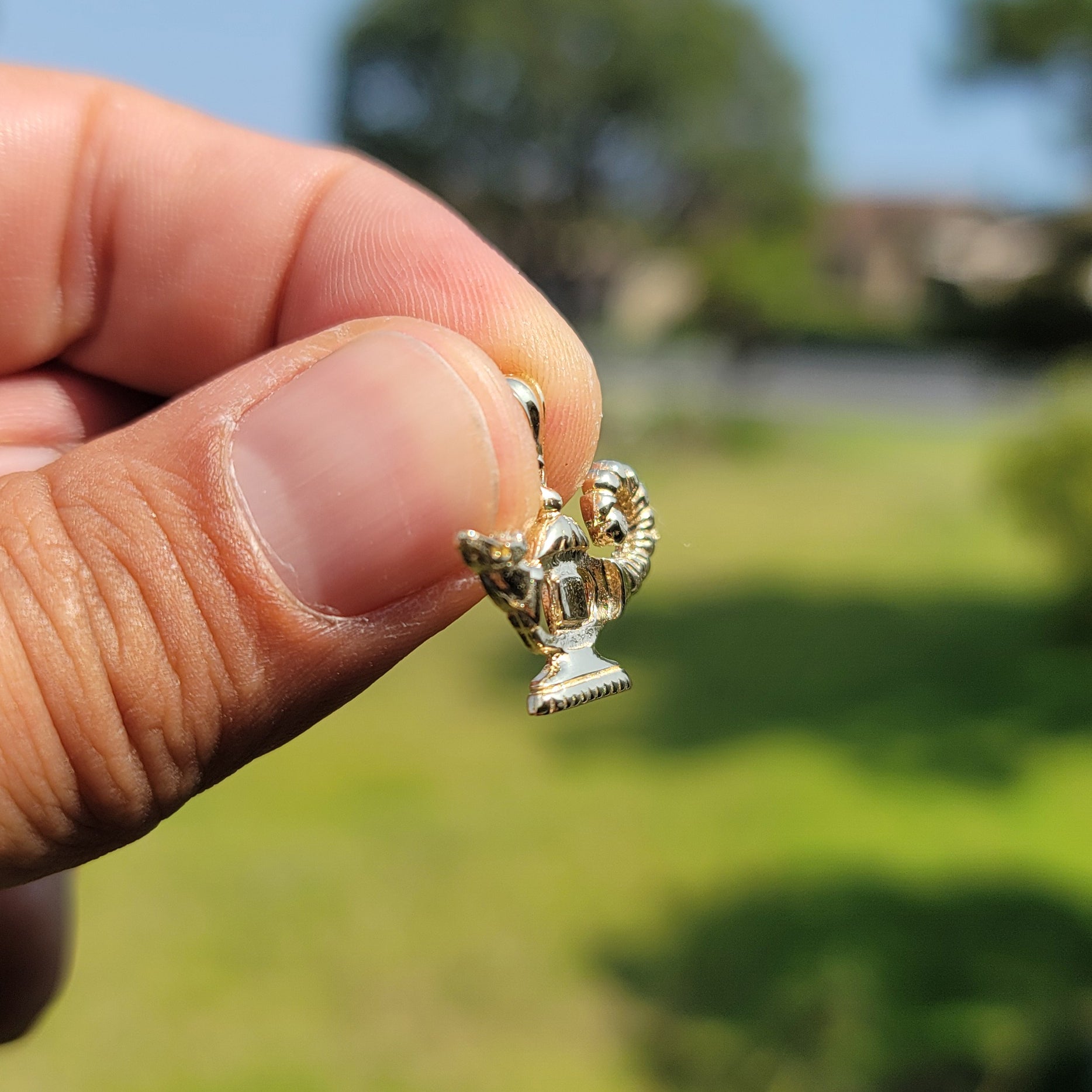 10K, 14K or 18K Gold Genie Lamp Pendant