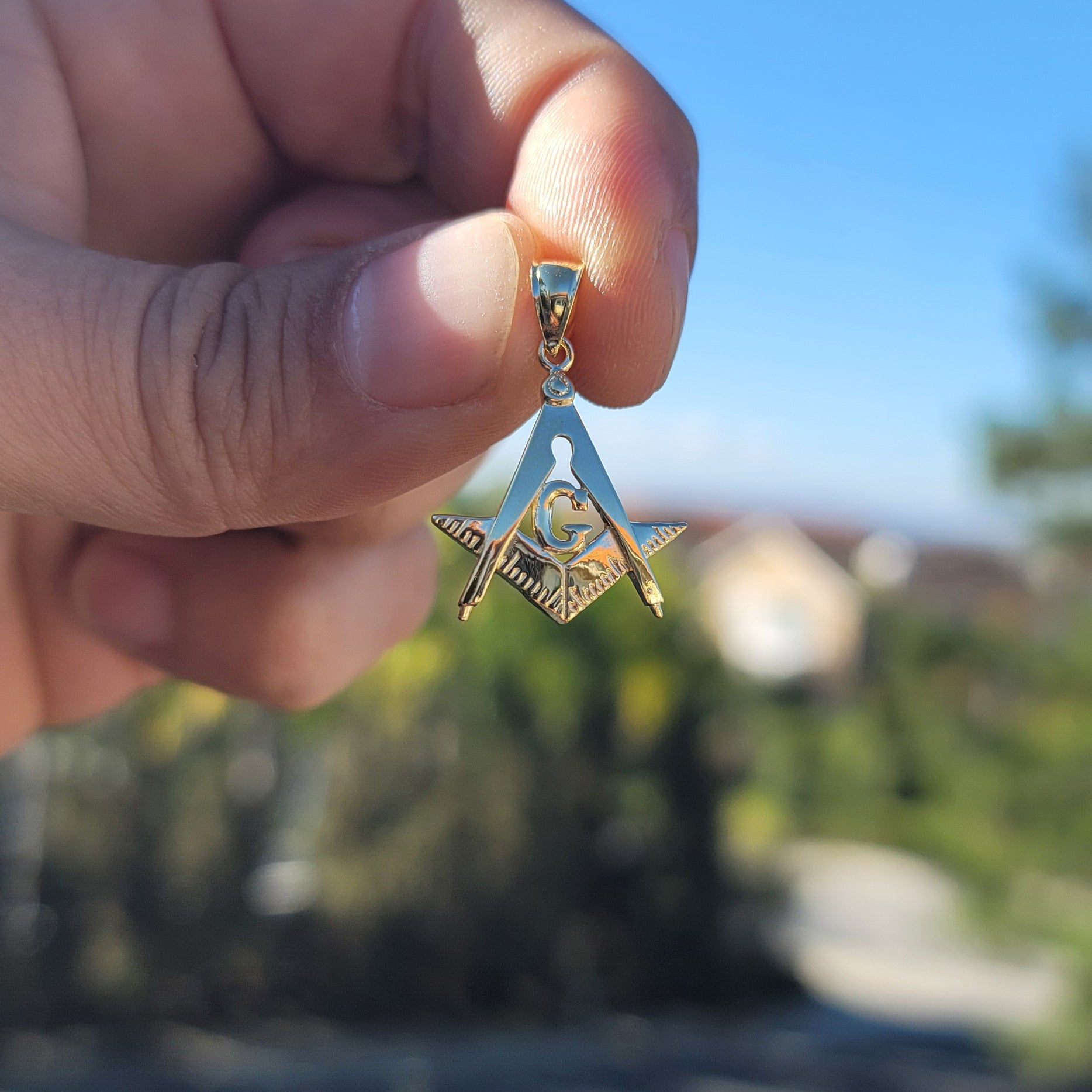 10K, 14K or 18K Gold American Freemasonry Pendant