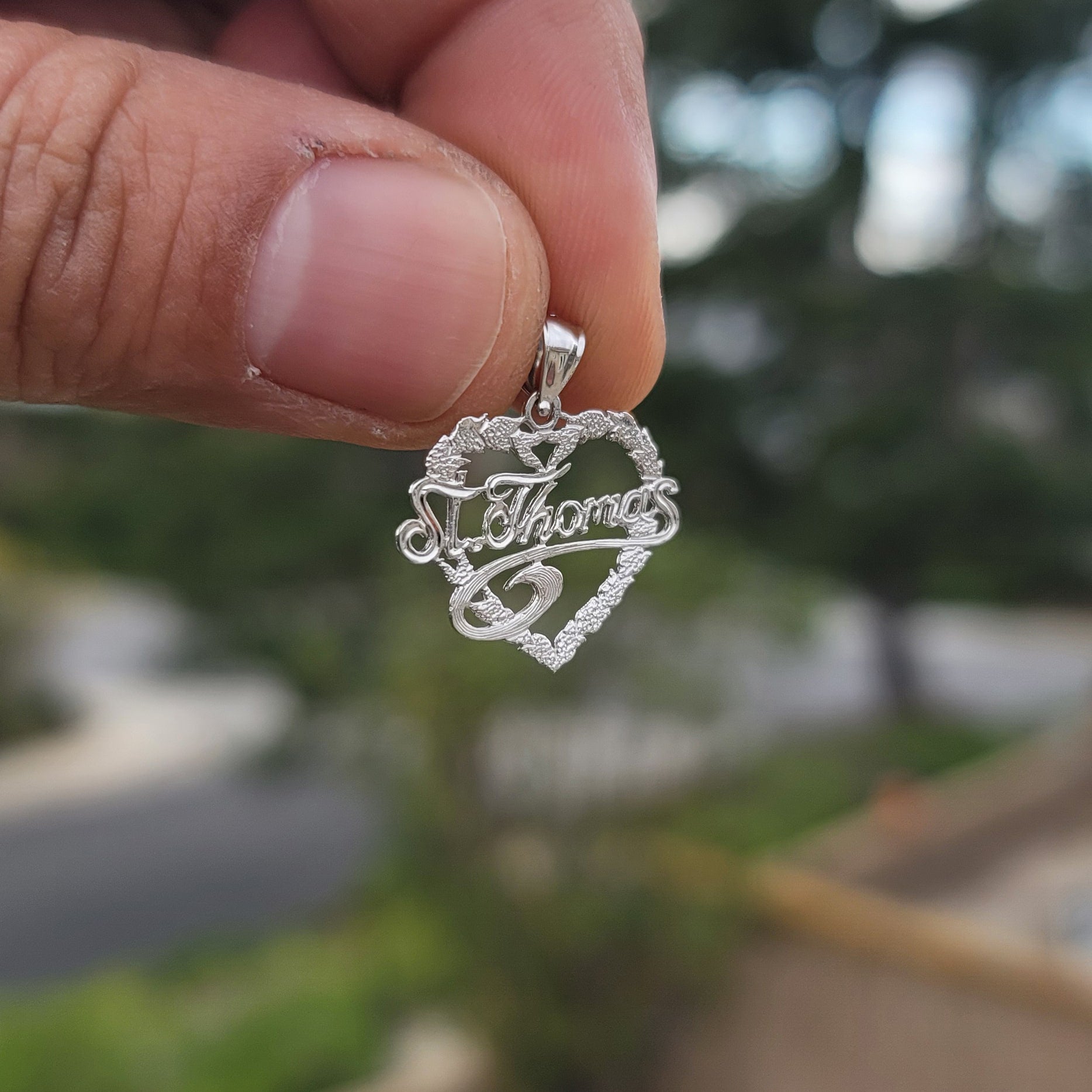 14K or 18K Gold St. Thomas Pendant