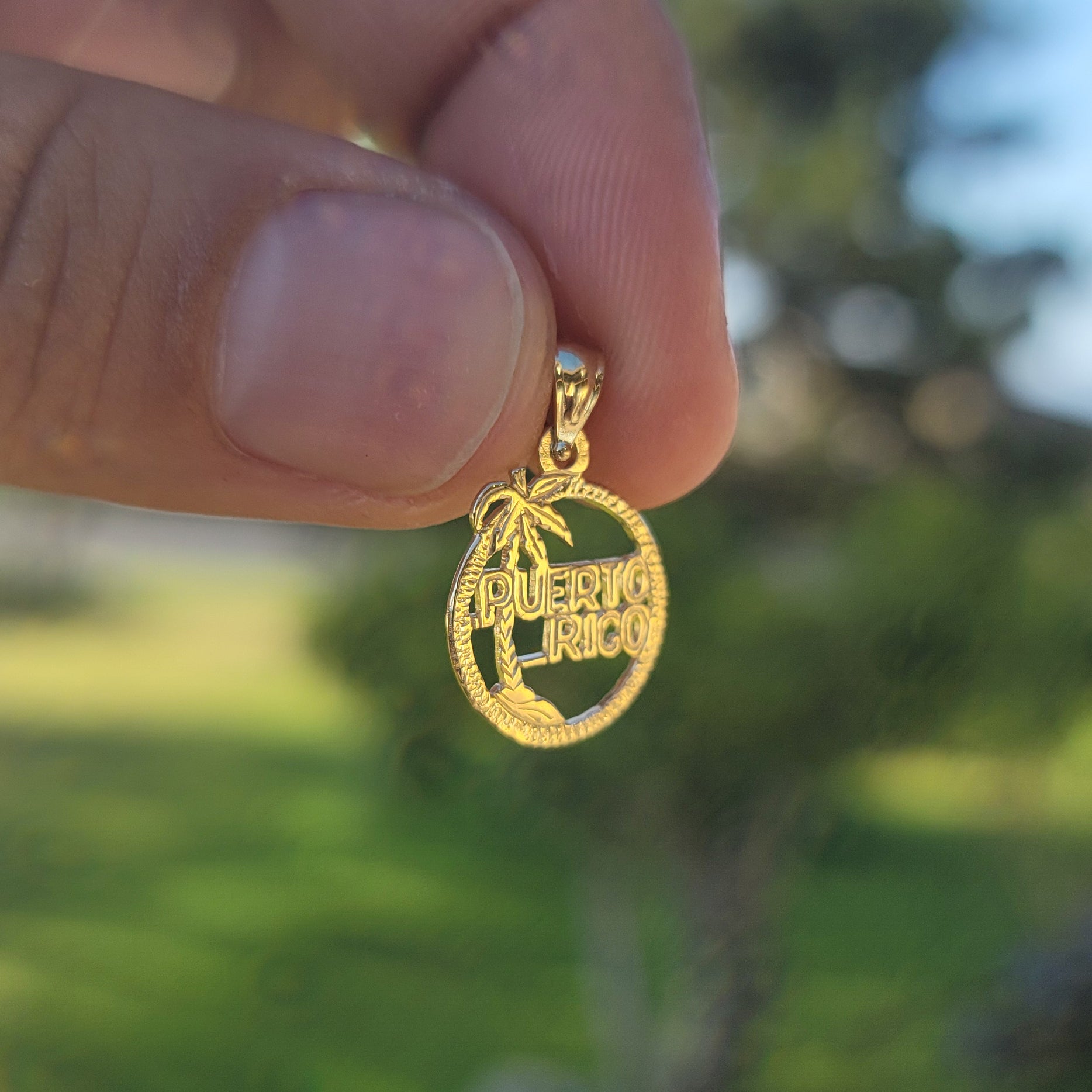 14K or 18K Gold Puerto Rico Pendant