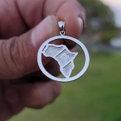 10K, 14K or 18K Gold Africa Pendant