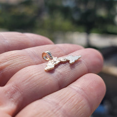 14K or 18K Gold Cuba Pendant