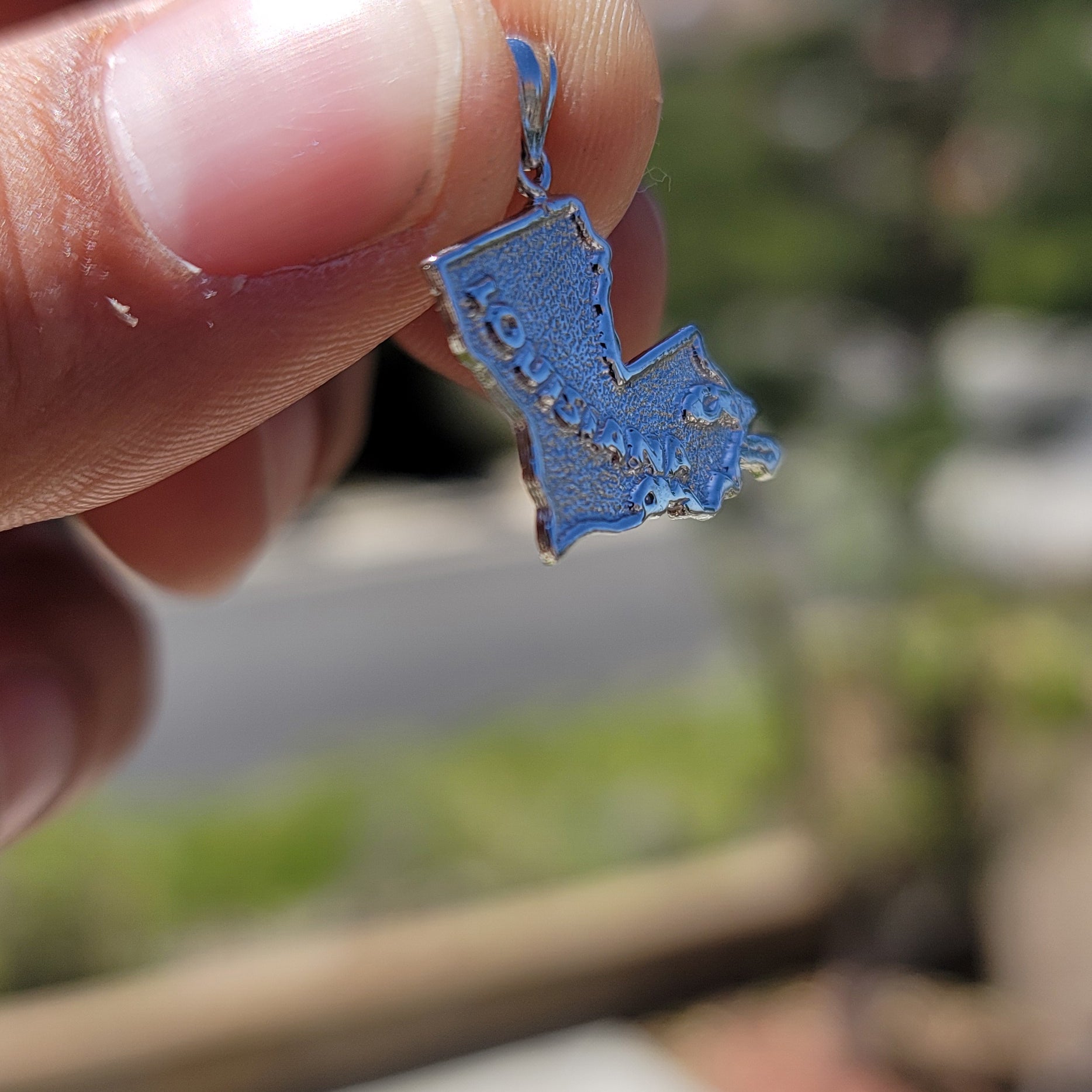 14K or 18K Gold Louisiana Pendant