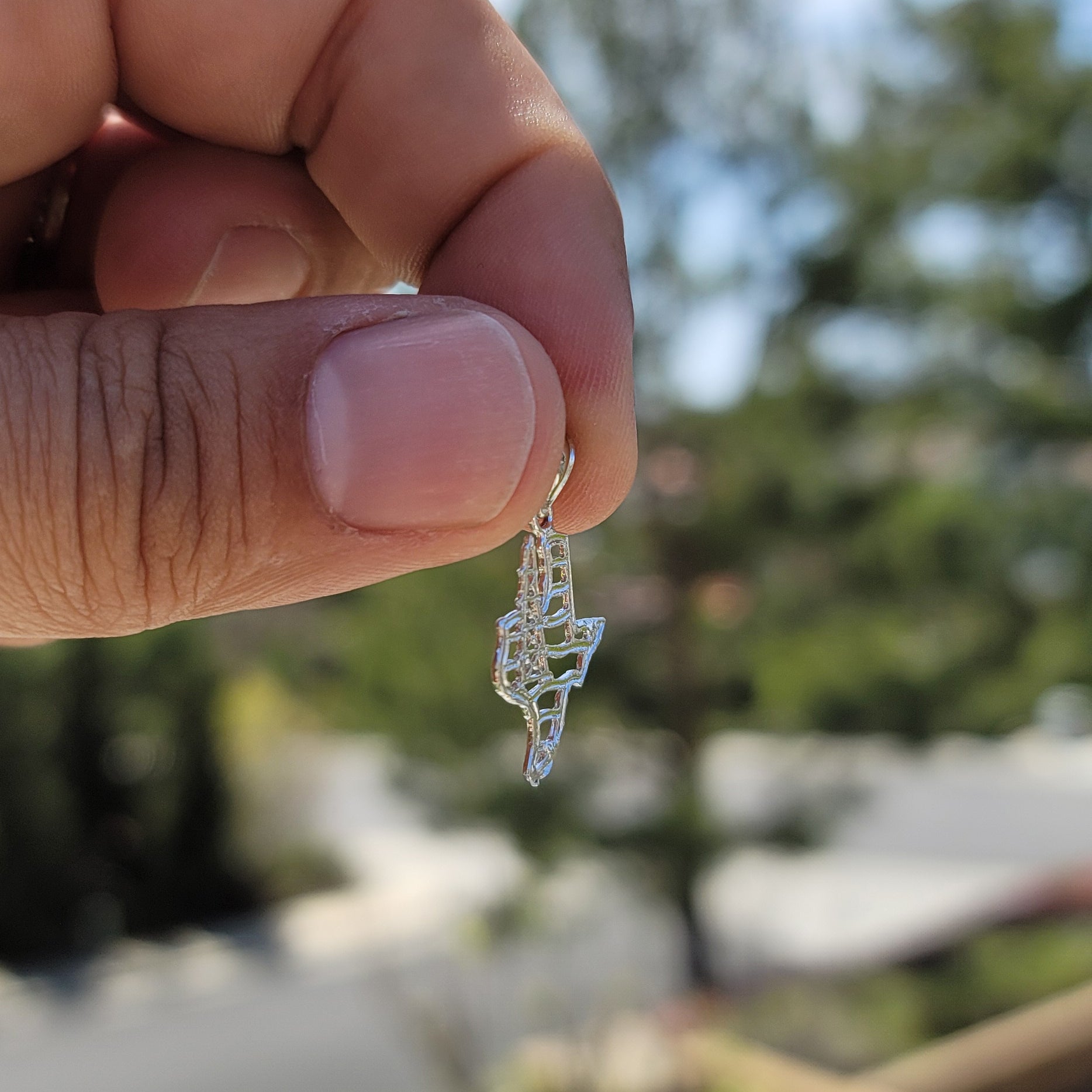 14K or 18K Gold Texas Oil Rig Pendant