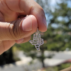 14K or 18K Gold Texas Oil Rig Pendant