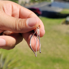 3D-Anhänger mit Pfeil und Bogen aus 10 Karat, 14 Karat oder 18 Karat Gold