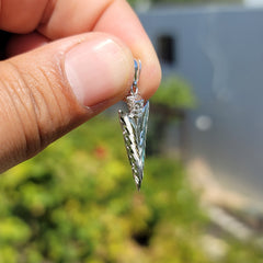 10K, 14K or 18K Gold Arrowhead Pendant