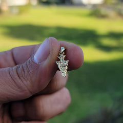 14K oder 18K Gold Pfeilspitzen Anhänger