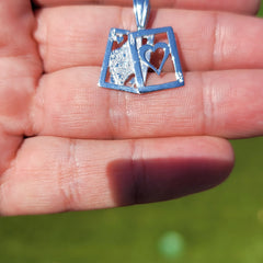 Reina y as de corazones de oro de 10 quilates, 14 quilates o 18 quilates, colgante Black Jack