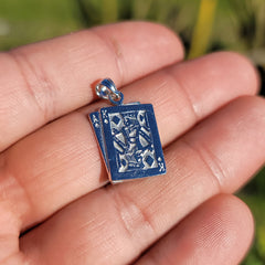 Colgante de naipes, as y rey de diamantes de oro de 10K, 14K o 18K