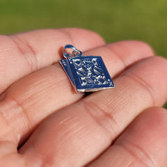 Colgante de naipes, as y rey de diamantes de oro de 10K, 14K o 18K