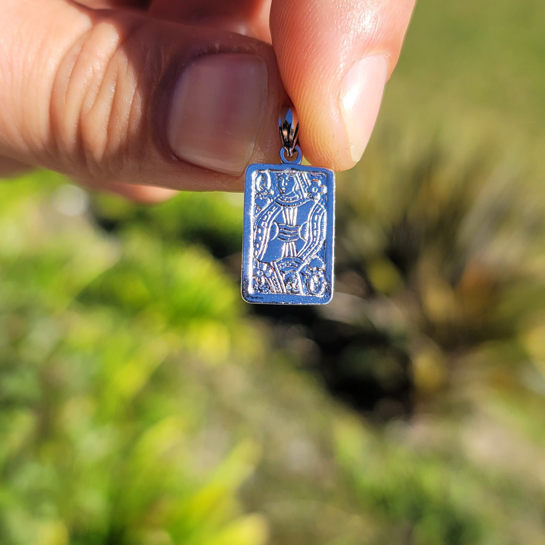 14K or 18K Gold Playing Cards, Queen Of Hearts Pendant