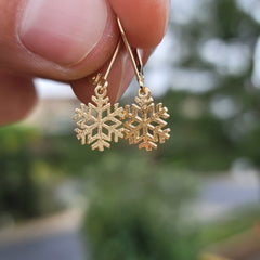 Colgante de copos de nieve de oro de 14 quilates o 18 quilates