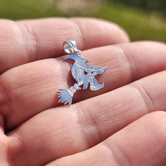 Anhänger „Hexe auf Besen“ aus 14 Karat oder 18 Karat Gold