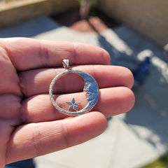 10K, 14K oder 18K Gold Halbmondgesicht mit Sternanhänger