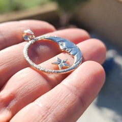 10K, 14K oder 18K Gold Halbmondgesicht mit Sternanhänger