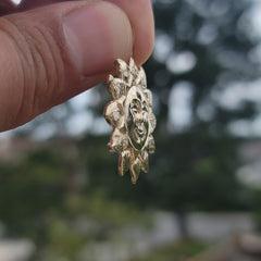 Colgante Sol de Oro de 10K, 14K o 18K