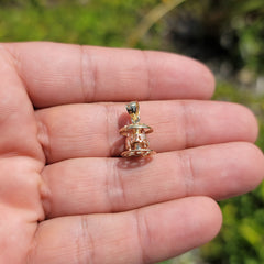 10K, 14K or 18K Gold 3D Carousel Pendant