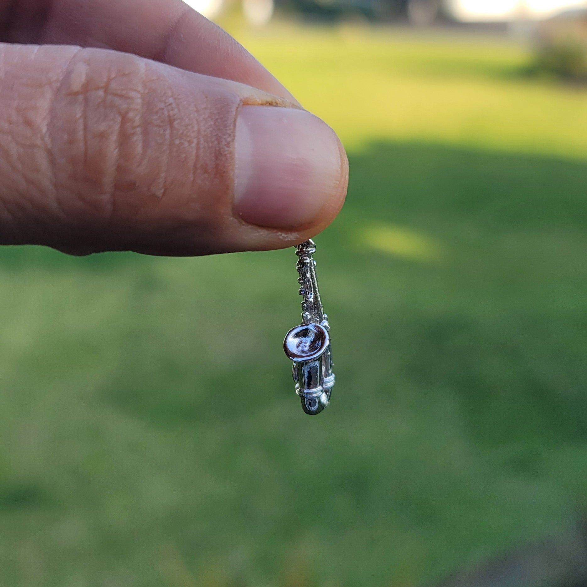 10K, 14K or 18K Gold 3D Saxophone Pendant