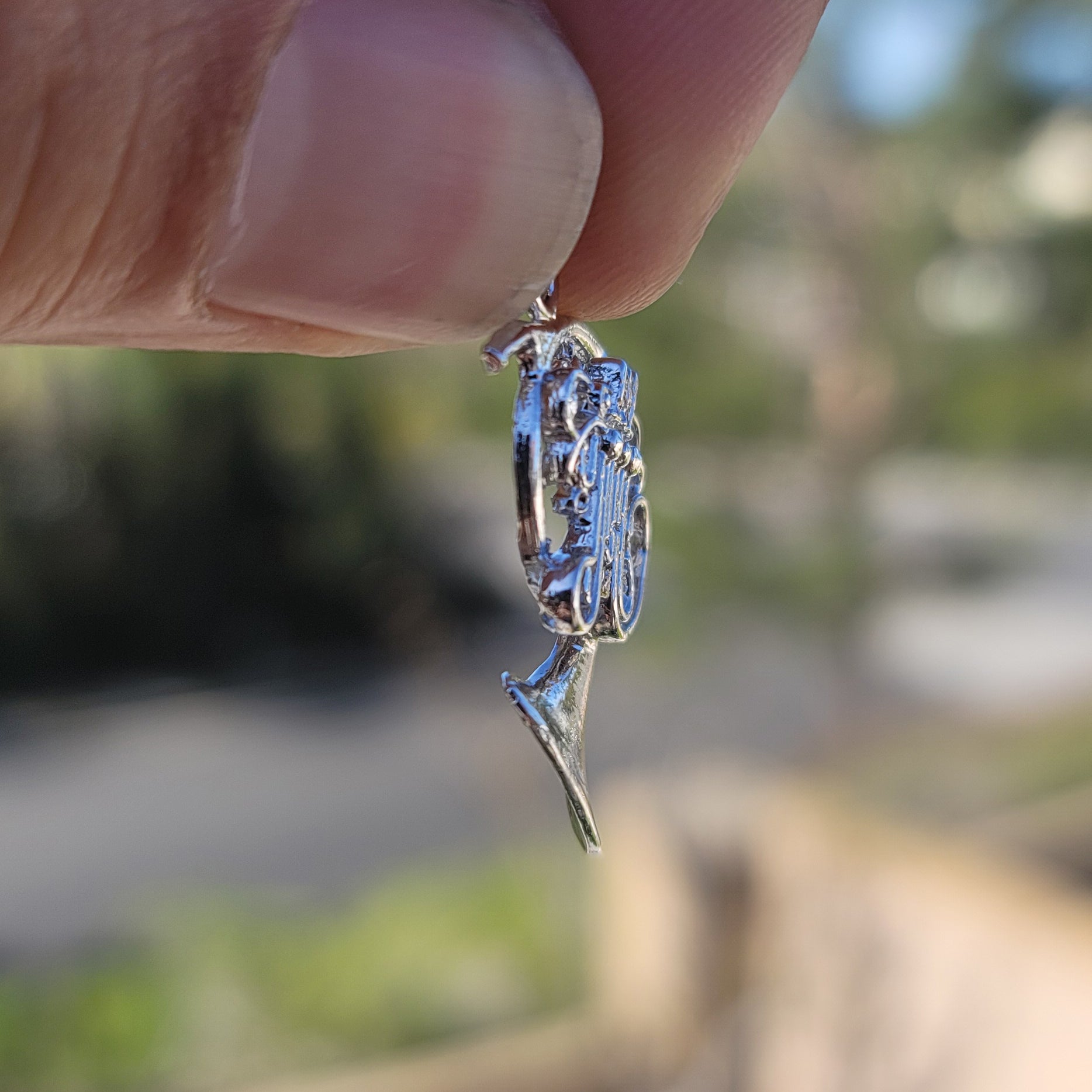 10K, 14K or 18K Gold French Horn Pendant