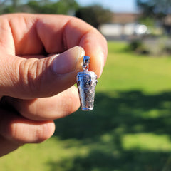 10K, 14K or 18K Gold Congas Pendant