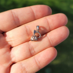 10K, 14K or 18K Gold 3D Record Player Pendant