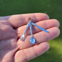 3D-Kleiderbügel-Anhänger aus 10 Karat, 14 Karat oder 18 Karat Gold